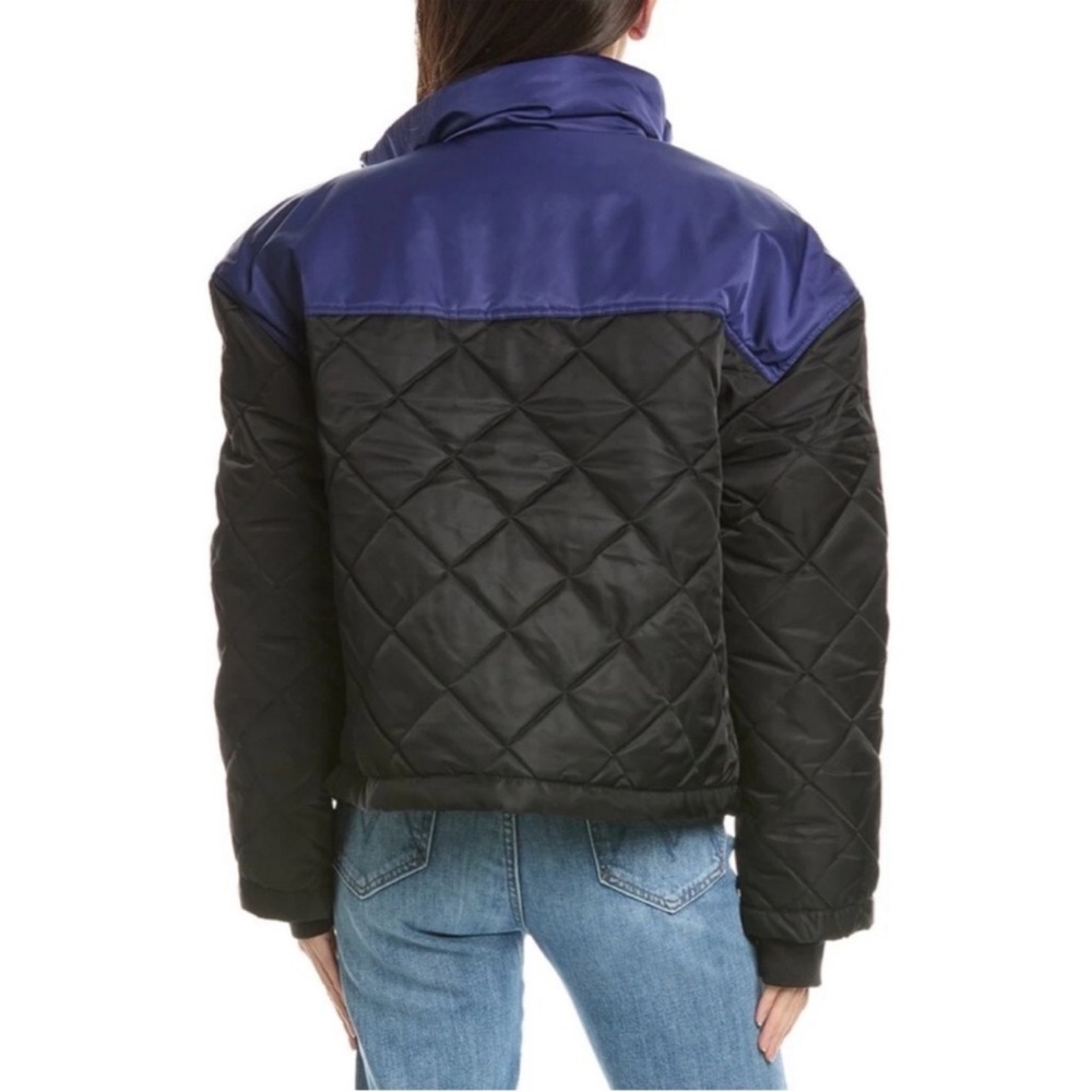 NWT WeWoreWhat Color Blocked Quilted Puffer Jacket in Navy/Black Size Medium